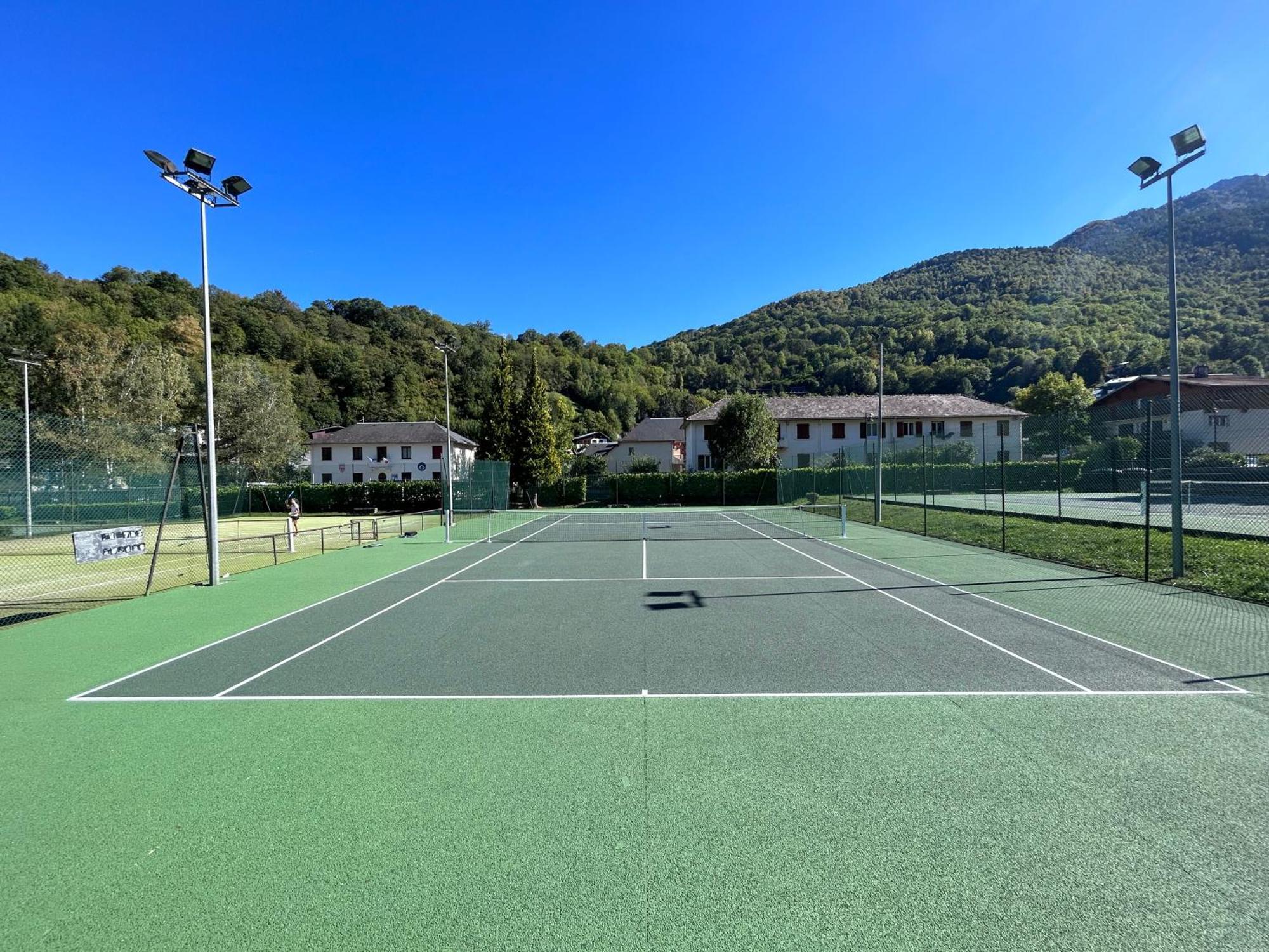 Le Rioumajou 2 - Grand T4 - Piscine - Centre St Lary Apartment Saint-Lary-Soulan Exterior foto